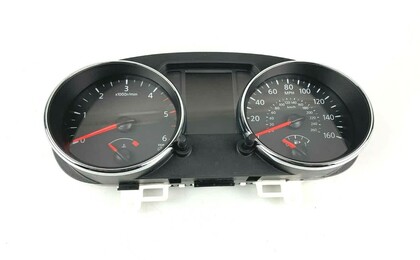 Приборная панель Nissan Qashqai