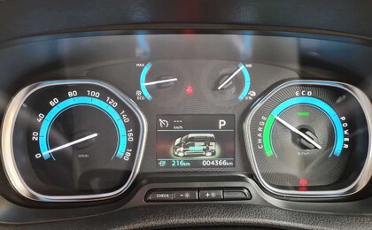 Приборная панель Opel Vivaro 2019-2020