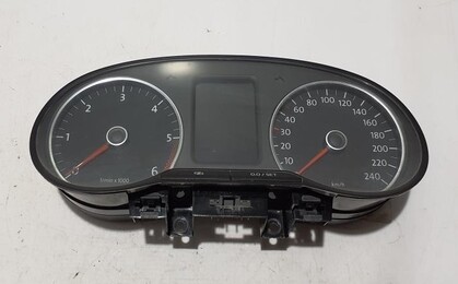 Приборная панель VW Amarok (2H0920863)