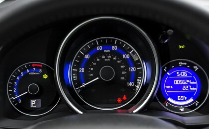 Приборная панель Honda Fit 2015 +