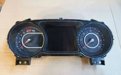 Приборная панель Jeep Wrangler