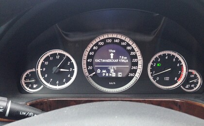 Панель приборов Mercedes-Benz W212 (E-класс)