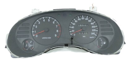 Панель приборов Mitsubishi Eclipse