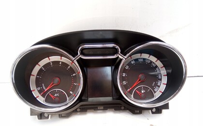 Приборная панель Opel Adam 2012