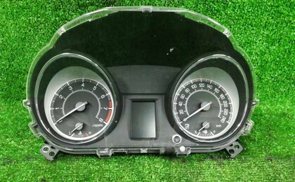 Приборная панель  SUZUKI Kizashi