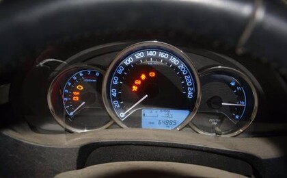 Приборная панель  Toyota  Corolla 2013-2025